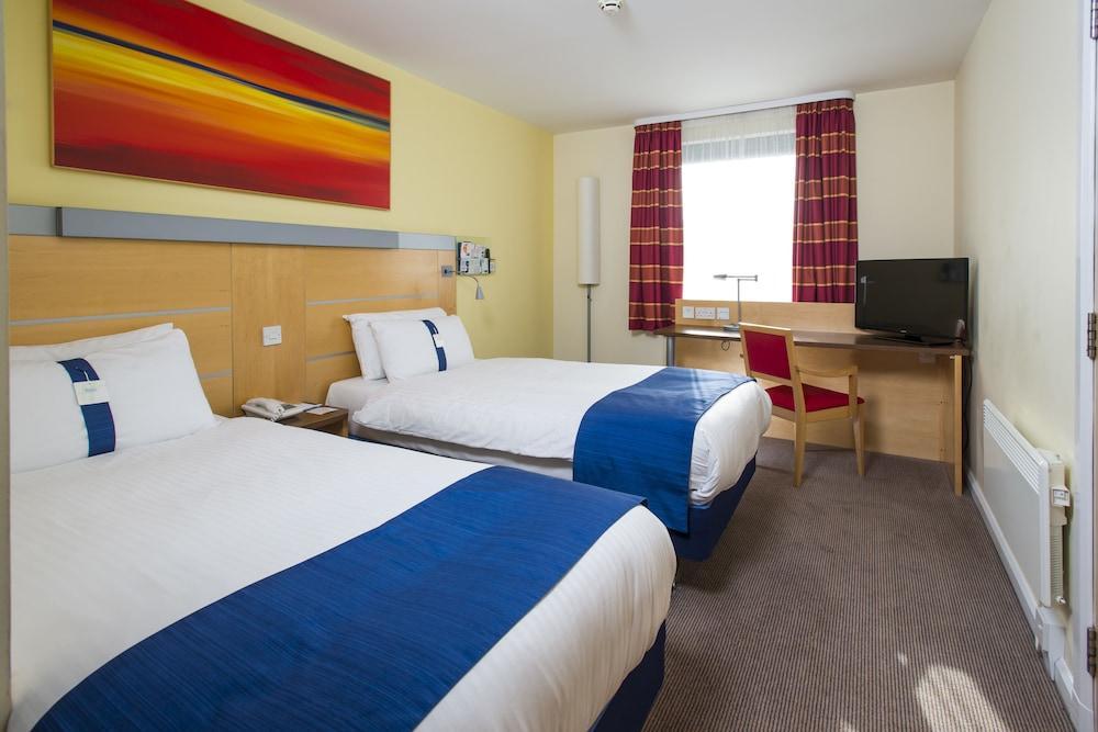 Holiday Inn Express Dunfermline By Ihg Dış mekan fotoğraf