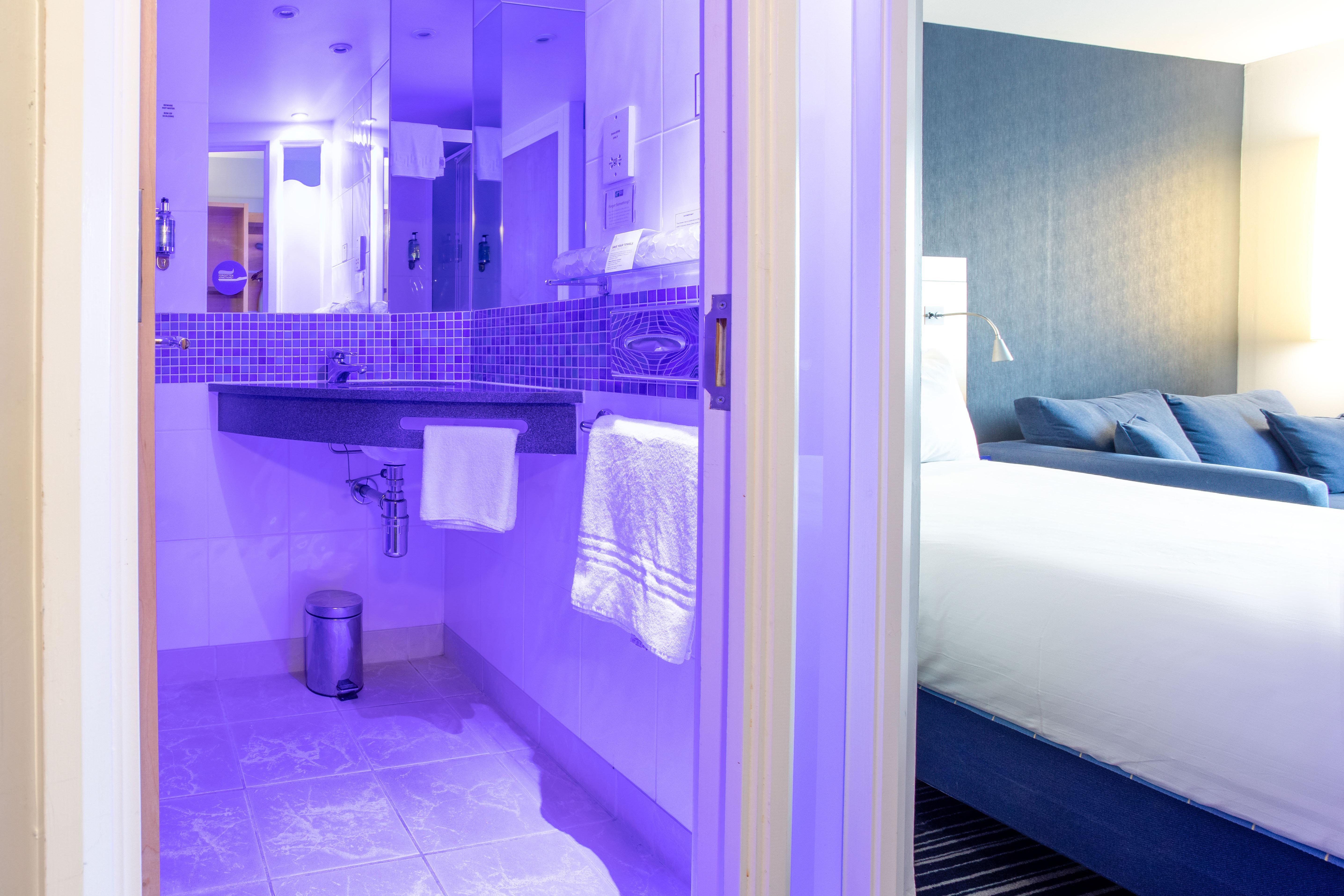 Holiday Inn Express Dunfermline By Ihg Dış mekan fotoğraf