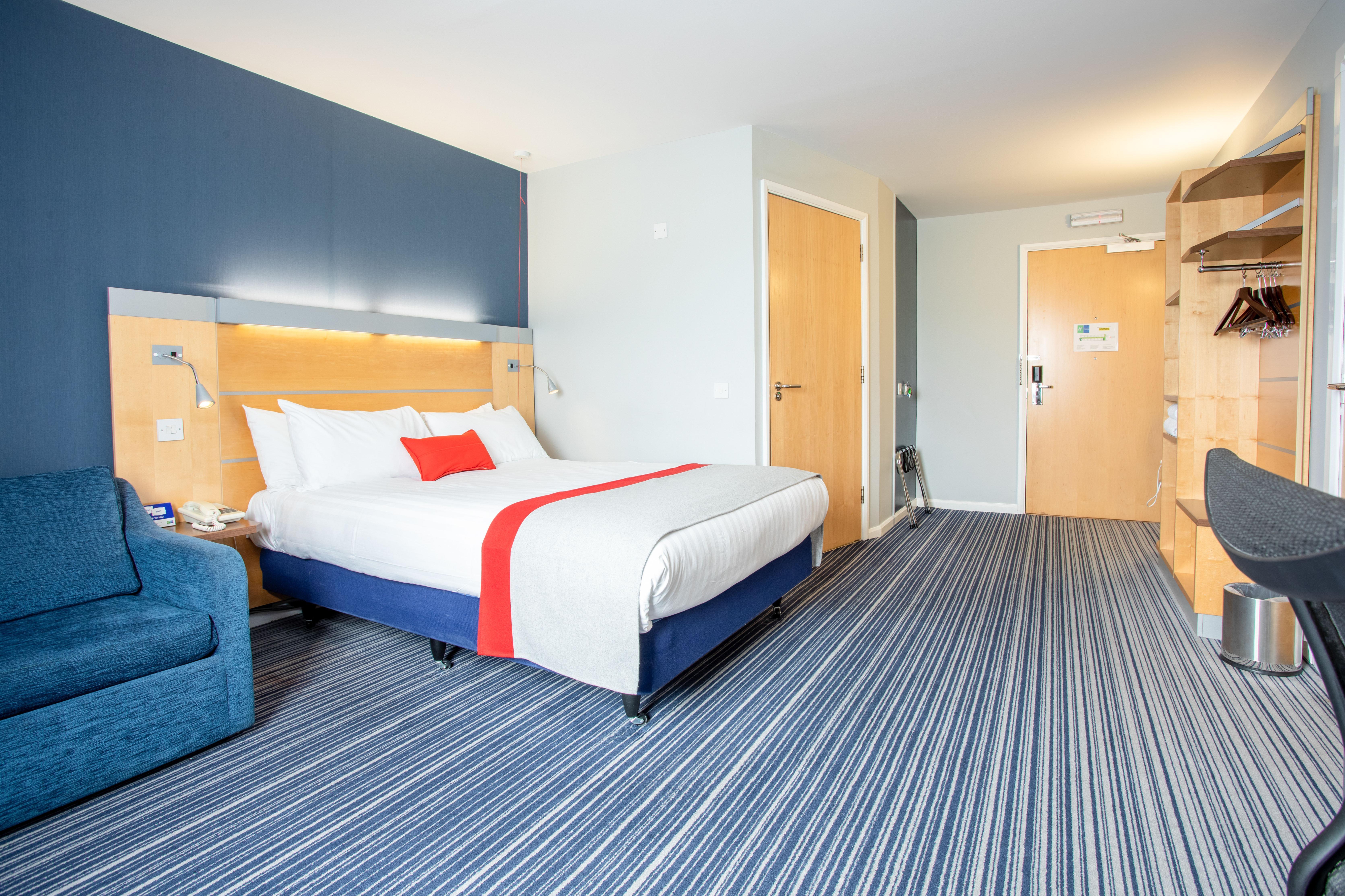 Holiday Inn Express Dunfermline By Ihg Dış mekan fotoğraf