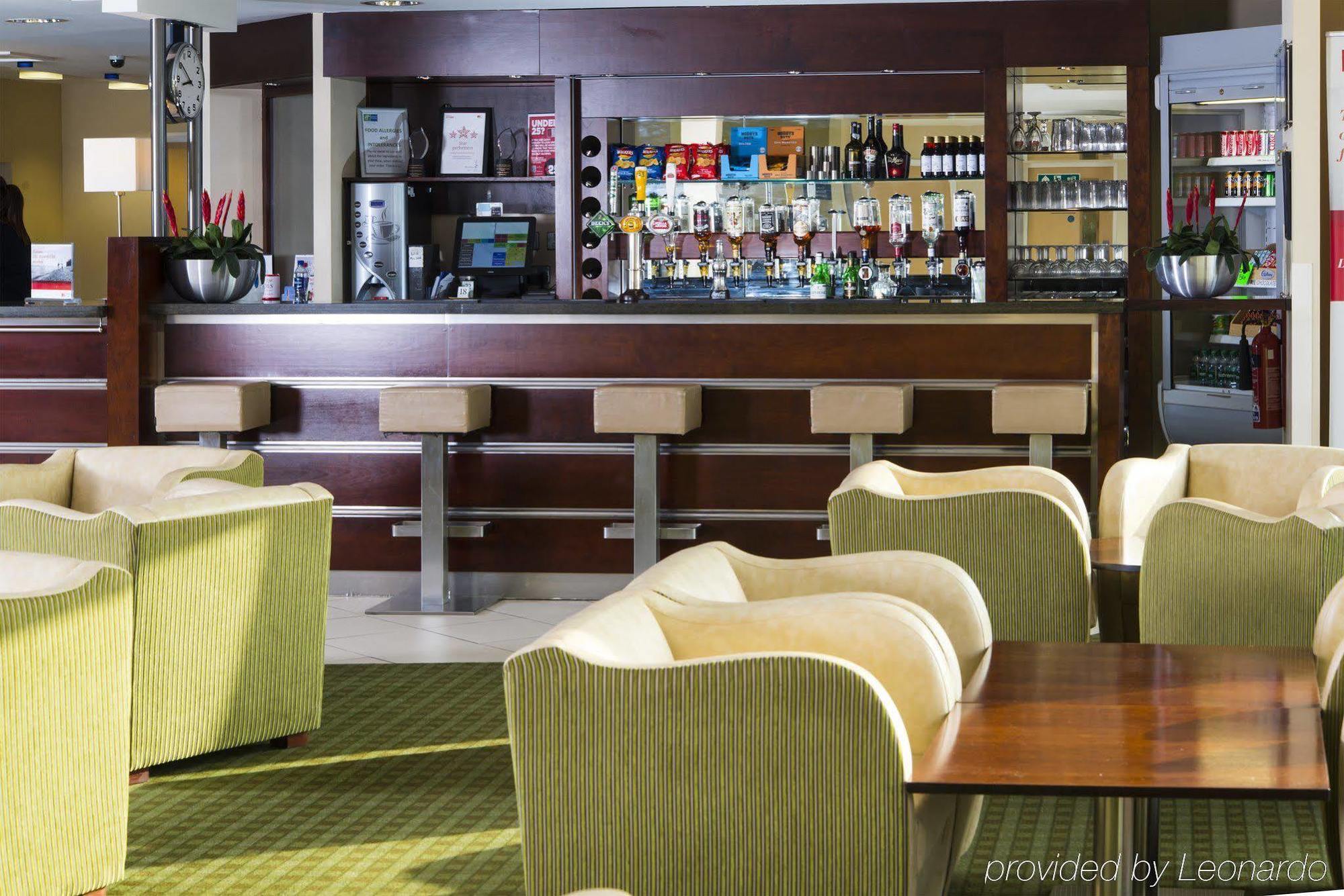 Holiday Inn Express Dunfermline By Ihg Dış mekan fotoğraf